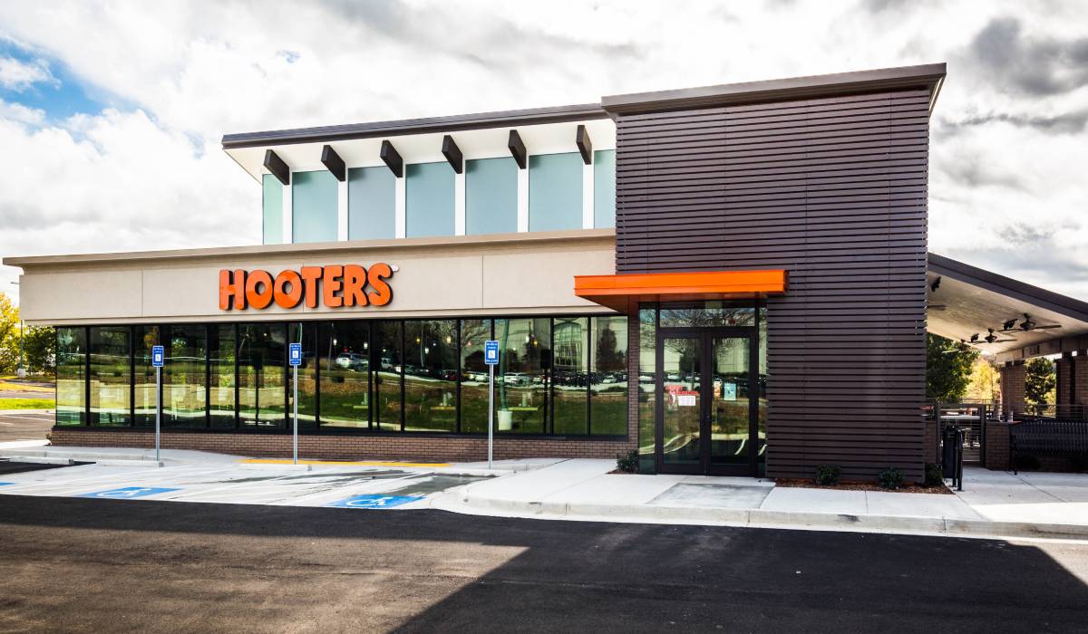 An Exterior Shot Of A Hooters Restaurant