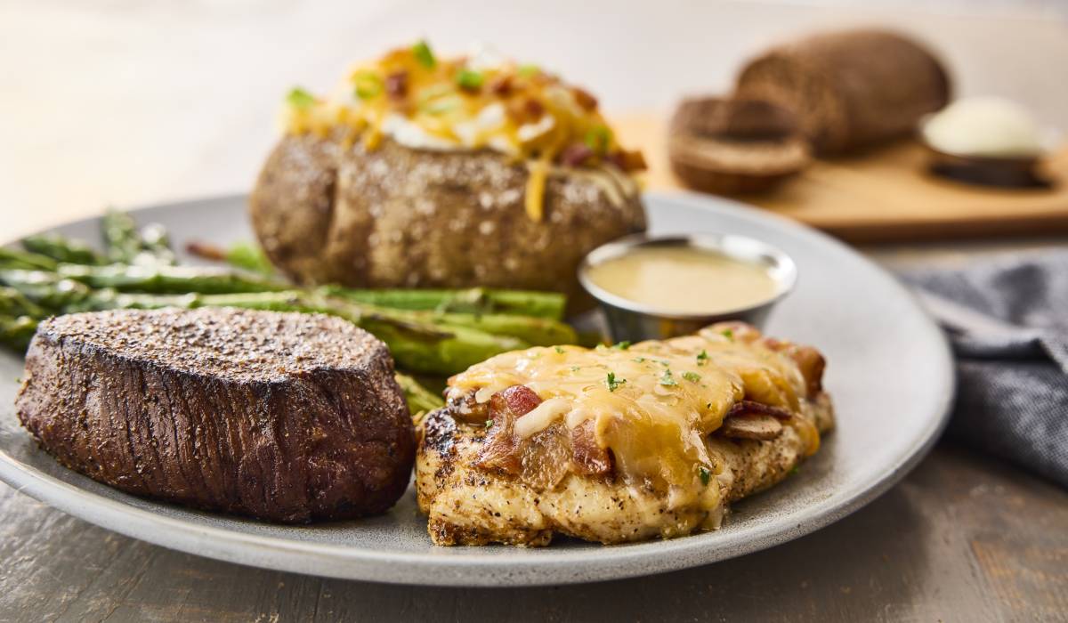 Outback Steak 'N Mate Combo