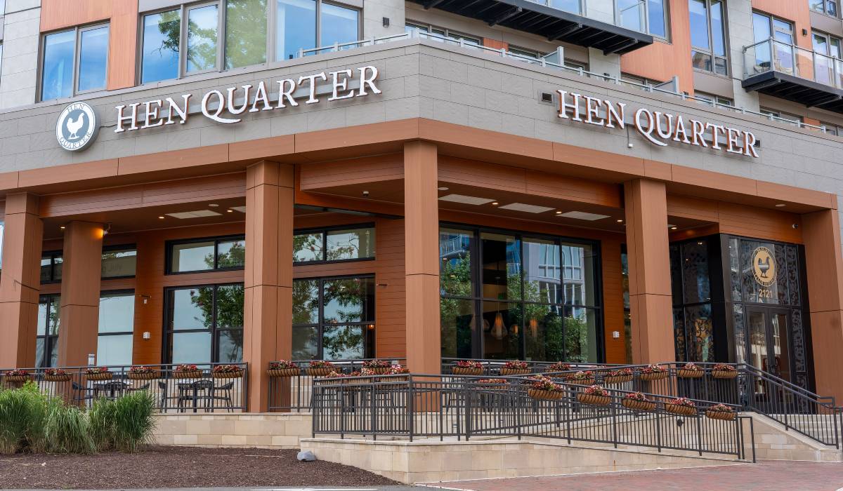 Hen Quarter
