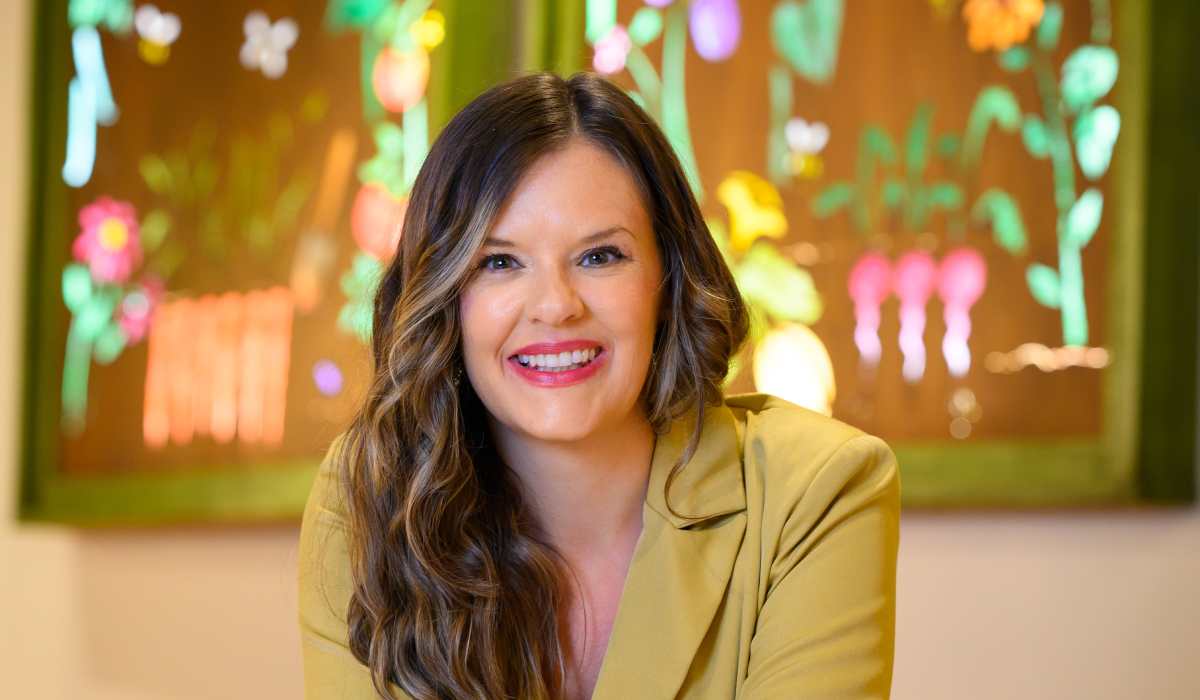 Headshot of Caroline Skinner.