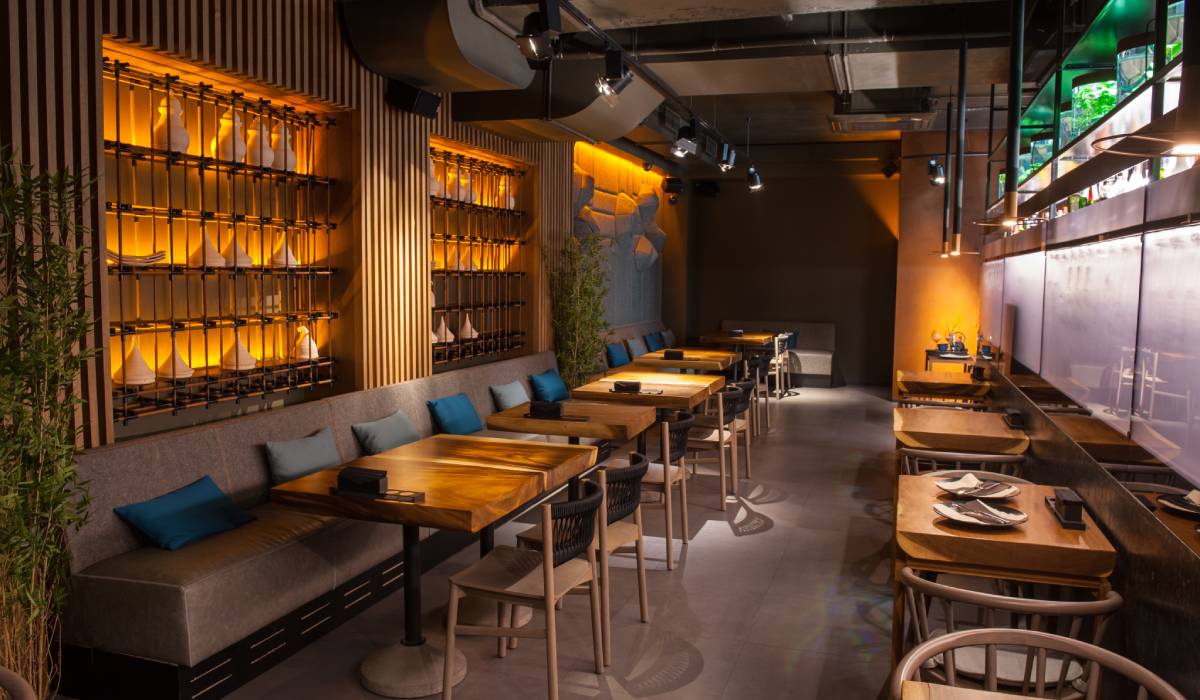 8 Under-the-Radar Restaurant Trends for 2025 - FSR magazine