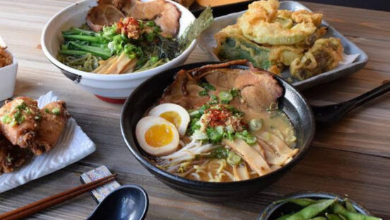 Food from Kizuki Ramen.