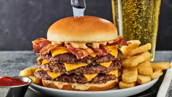 Red Robin hamburger.