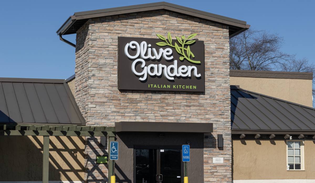 Olive Garden restaurant.