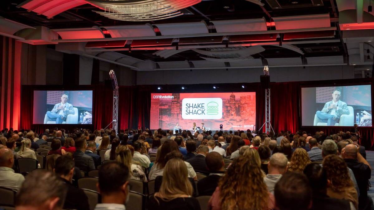 QSRE year 4 Shake Shack keynote crowd shot.