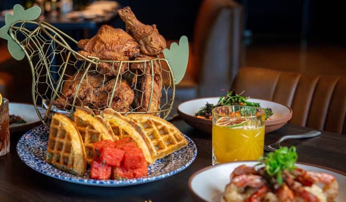 Food from Yardbird.